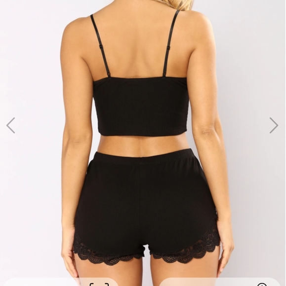 SOLD FashionNova | Lounge SET - Picture 2 of 5